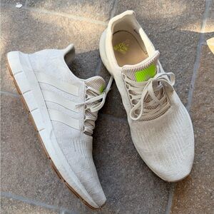 Adidas Men's Cream and Neon Green Sneakers